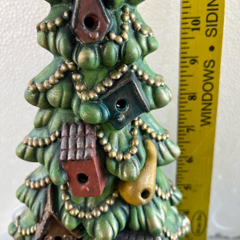 Birdhouse Christmas tree